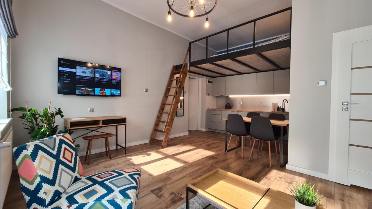 Apartament Parkowy Antresola Gniezno Eksteriør billede